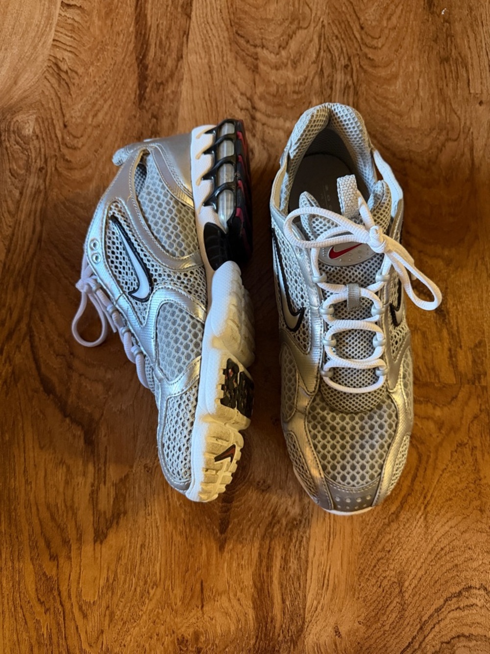 Nike Zoom Air Silver and White Mesh Athletic Sneakers